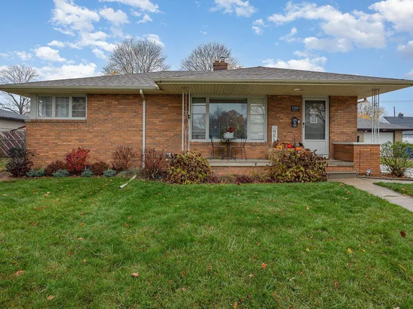 1908 S Sherman St, Bay City, MI 48708