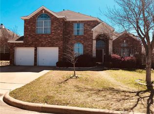 2808 Ivy Glen Ct, Grand Prairie, TX 75052