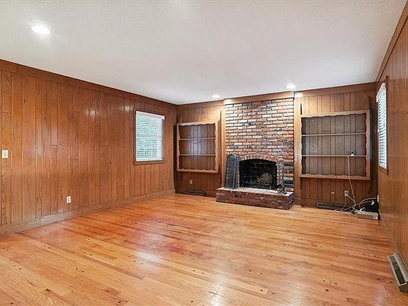 5th image of 126 W 116th St