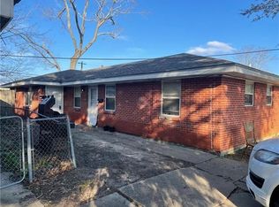 2028 James Dr, Marrero, LA 70072