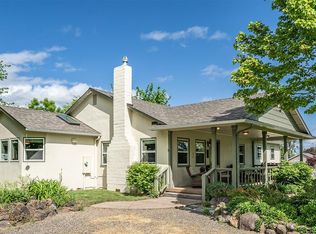 3960 Hilsinger Rd, Phoenix, OR 97535