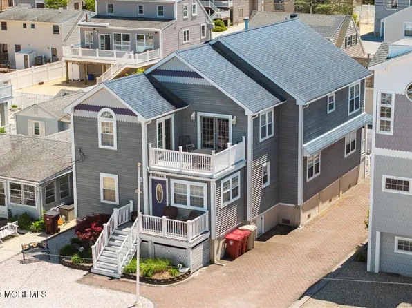 241 23rd Avenue, Seaside Park, NJ 08752