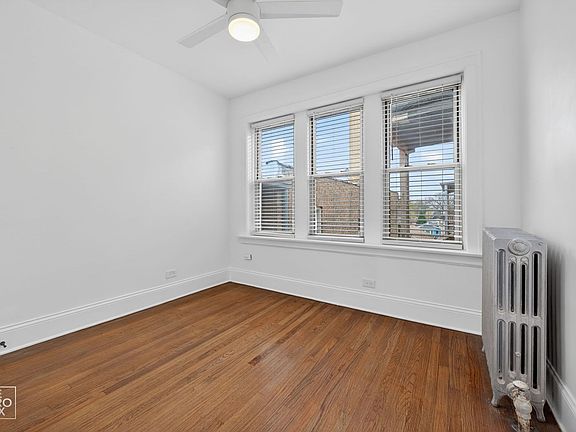 5th image of 6310 N Artesian Ave APT 3