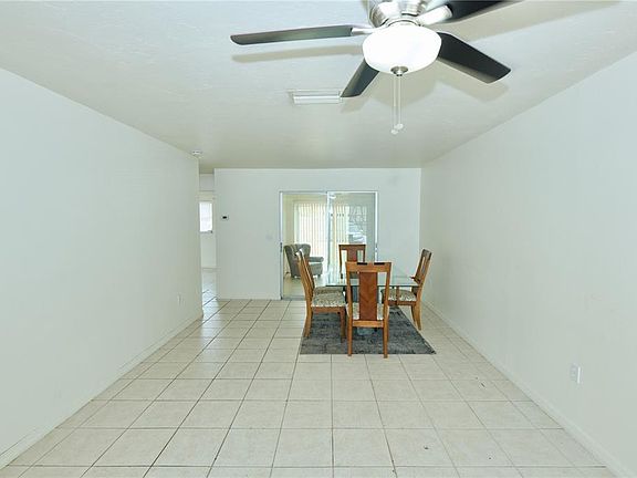 4th image of 2308 60th Ave W #2308
