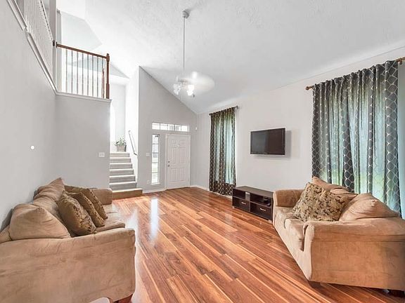 2nd image of 5611 Bear Paw Cir