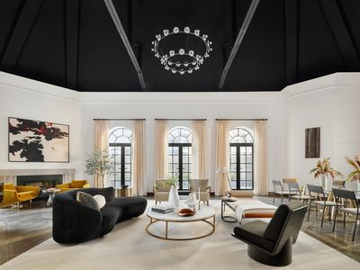 111 W 57th St #PH20, New York, NY, 10019