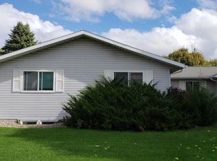 2604 Thomas St, La Crosse, WI 54603