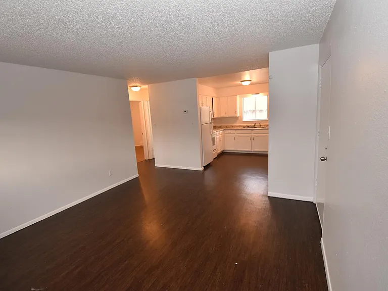 335 Vehr Dr #3 — Photo 8