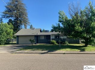865 Olive St, Red Bluff, CA 96080