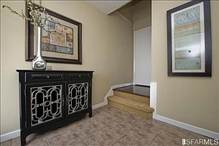 5th image of 266 Cresta Vista Dr