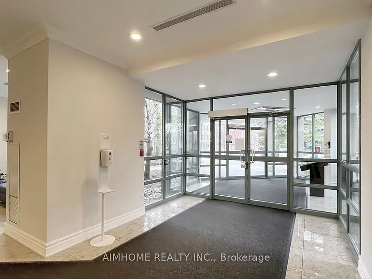3 Ellesmere St #413 — Photo 23