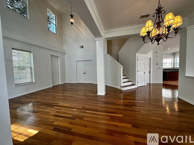 407 Iris St — Photo 22