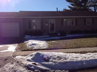 1618 Bowie Dr, Omaha, NE 68114