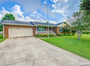 112 Jane Dr, Hazel Green, AL 35750