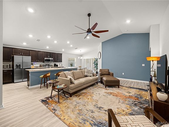 4th image of 9112 SE 41st Court Rd