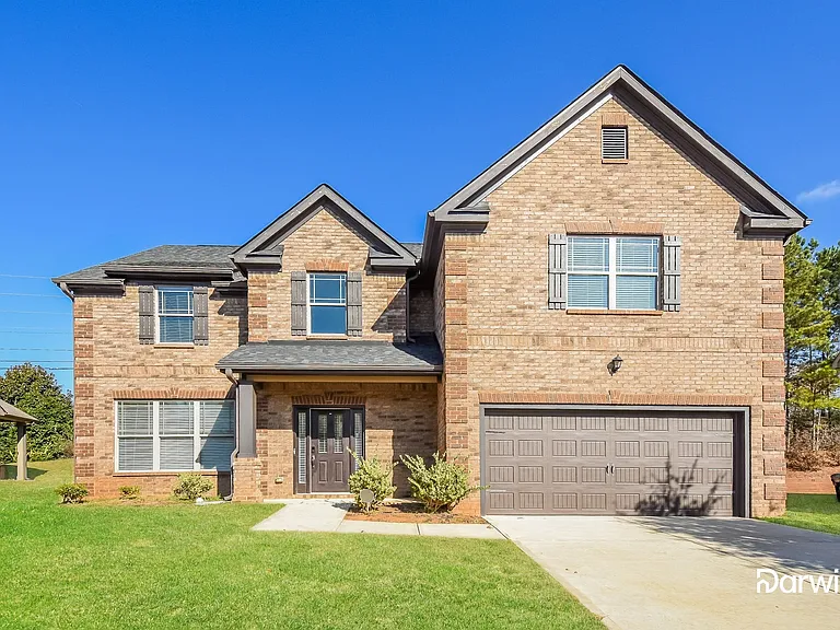 3157 Alhambra Cir — Photo 1