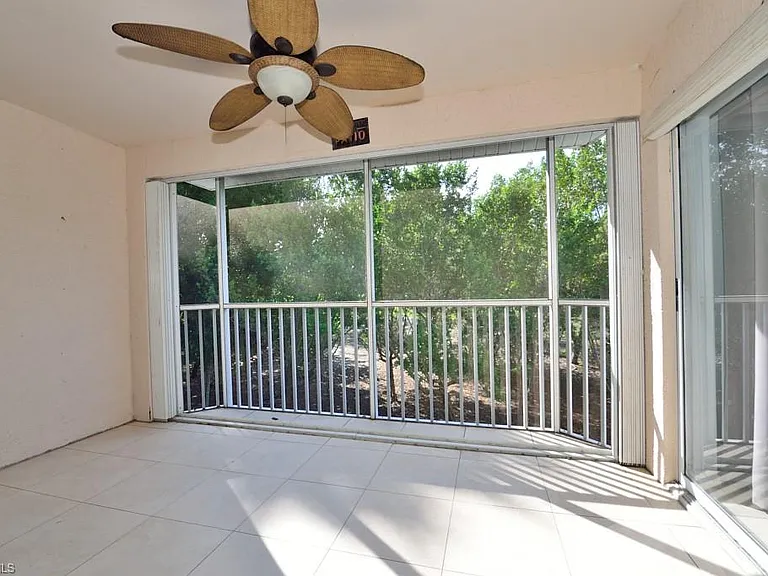 1042 Mainsail Dr #823 — Photo 4