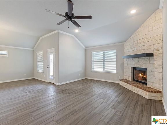 4th image of 2607 Cedar Glen Dr