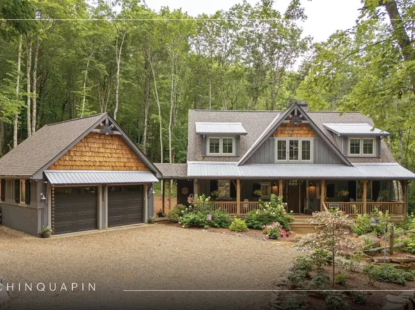 1582 New Settler's Way, Glenville, NC 28736