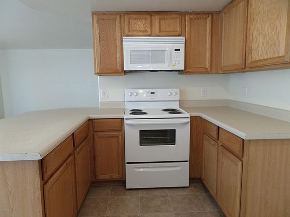 3rd image of 6806 S 42nd Dr