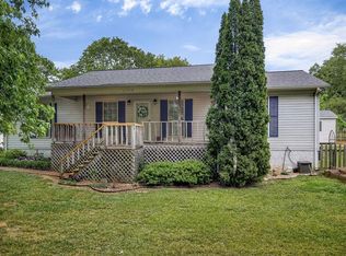 3702 Bartlett Dr, Cookeville, TN 38506