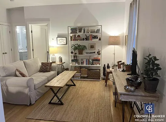 Rented by Coldwell Banker Reliable Real Estate | media 8