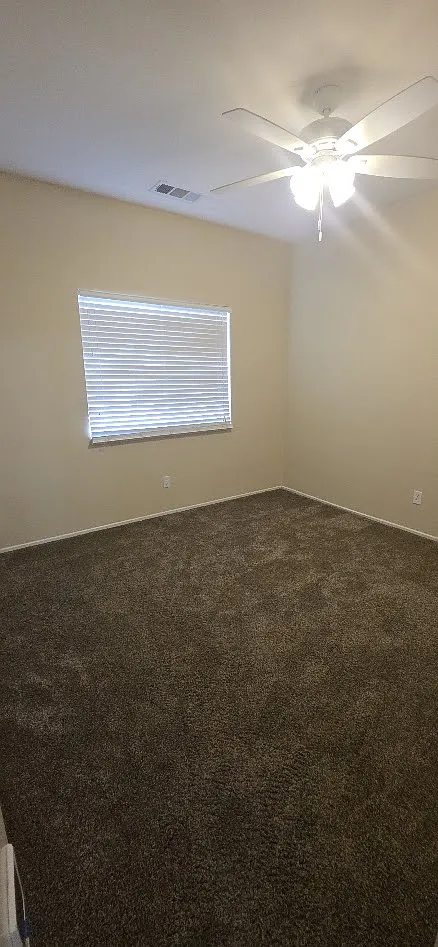 64076 Dolomite Ct — Photo 2