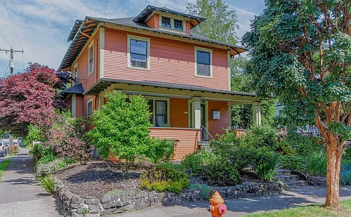 1604 SE 37th Ave #B Photo 1