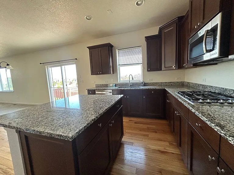 502 W 169th Pl — Photo 14