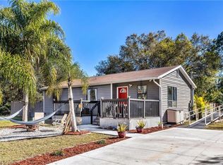 2904 E 13th St, Lehigh Acres, FL 33972