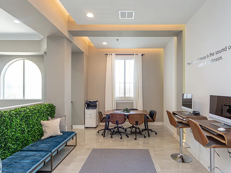 Co-Working & Creative Lounges | Vie at University Downs