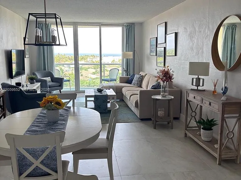 19380 Collins Ave #818-fl 3316 — Photo 1