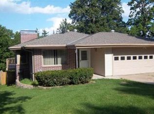 1414 S 9th St, Beatrice, NE 68310