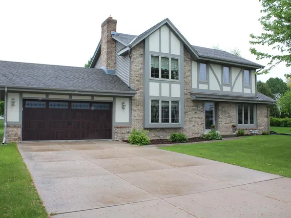 S80W17402 Haven DRIVE, Muskego, WI 53150