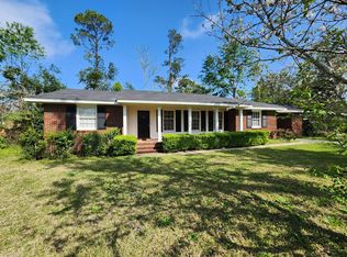 702 Pineridge Dr, Valdosta, GA 31602