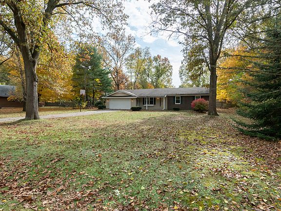 3rd image of 28253 Wexford Dr