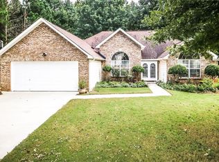 2540 Crooked Creek Ln, Decatur, GA 30035