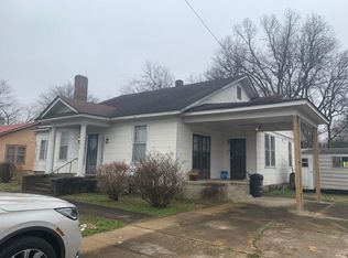 410 E Calhoun St, Luxora, AR 72358
