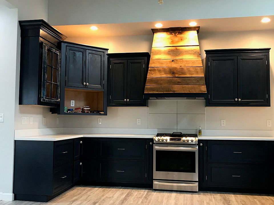 Gourmet Kitchen 