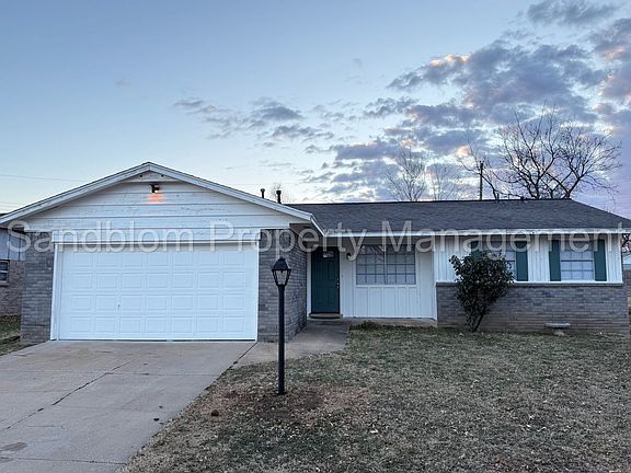 2nd image of 4915 Greenan Dr