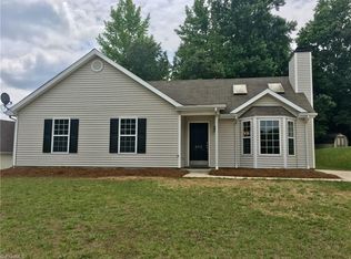 803 Brushy Fork Dr, Greensboro, NC 27406