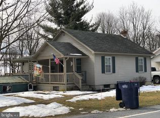 1693 Heidelberg Ave, Newmanstown, PA