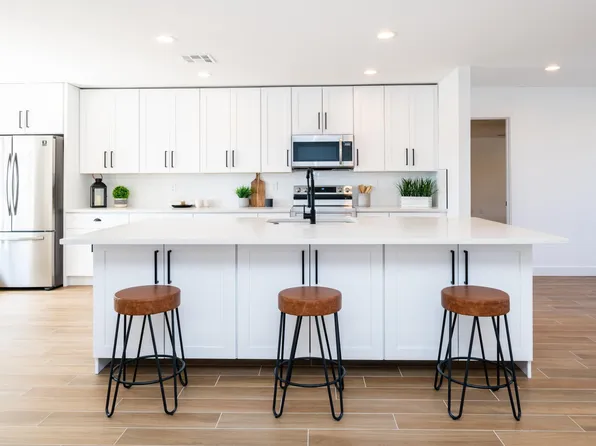14044 N Cameo Dr, Sun City, AZ 85351