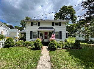 101 Oak St, Hillsdale, MI 49242