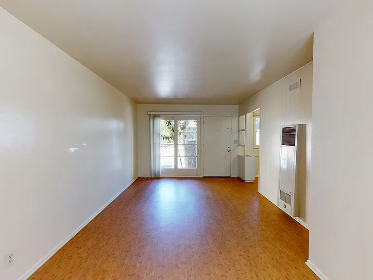 427LOS — Photo 4