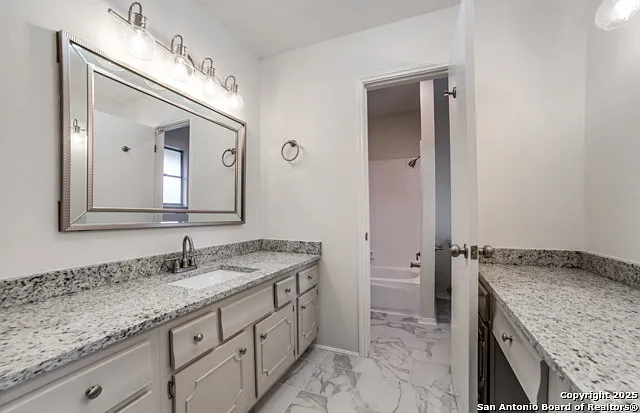 3418 Wimbledon Dr — Photo 28