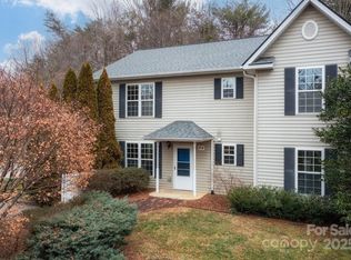 17 Campground Rd, Asheville, NC 28805