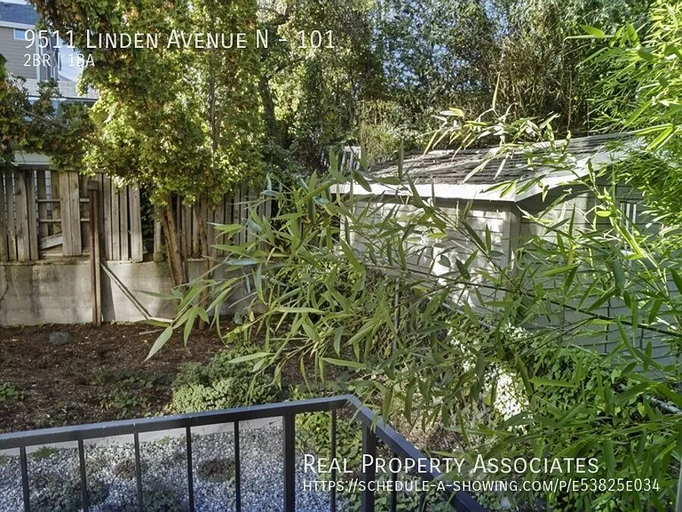 9511 Linden Ave N #101 — Photo 6