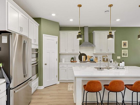 4th image of 6746 Woodland Cove Blvd