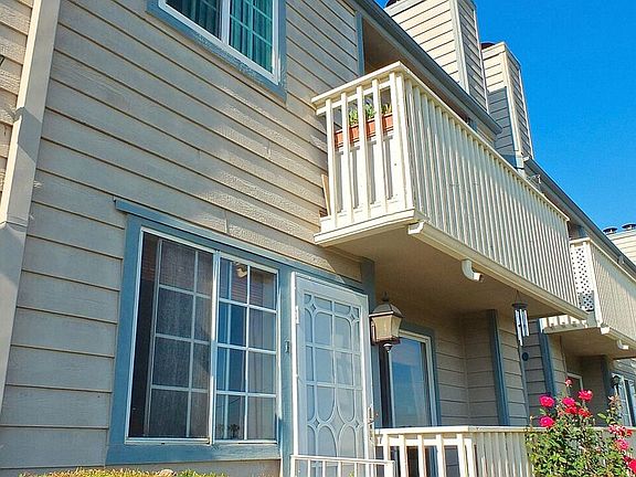 Entry to Condo, balcony.